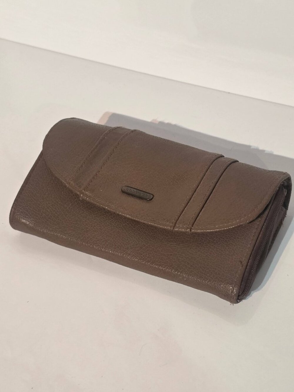 Vintage Jordache Brown Leather Wallet J4802 - Roger Gimbel Accessories